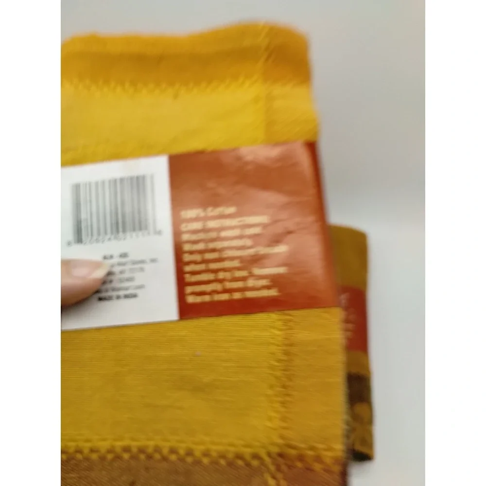 Fall Harvest Cloth Napkin Set Of Four  Napkins 17